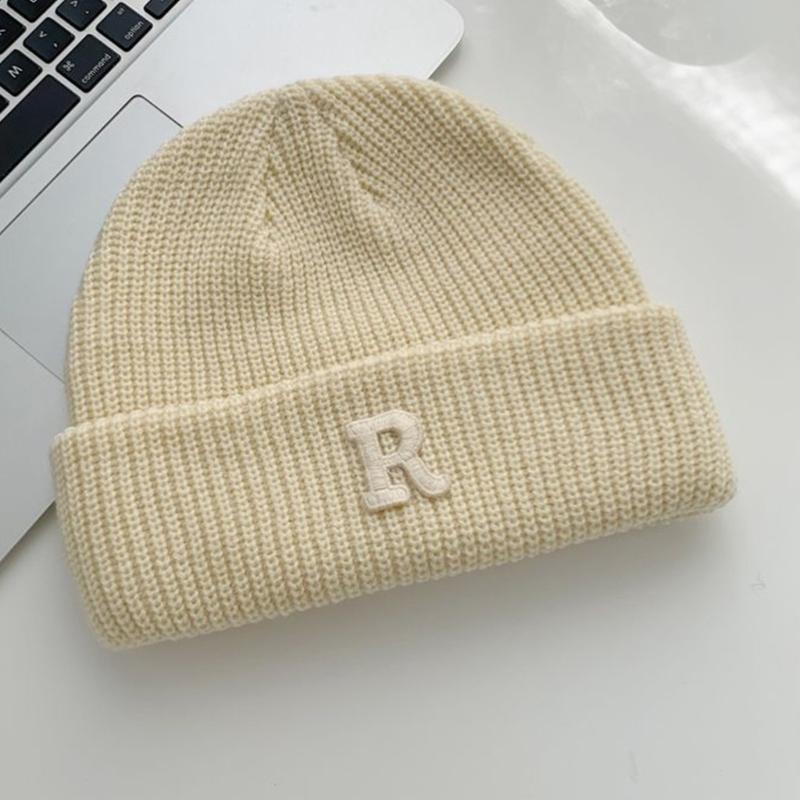 Popular Letter Beanie Hat for Female Y2K Girl Winter Autumn Thick Crochet Hat Soft Breathable Women Casual Skull Cap