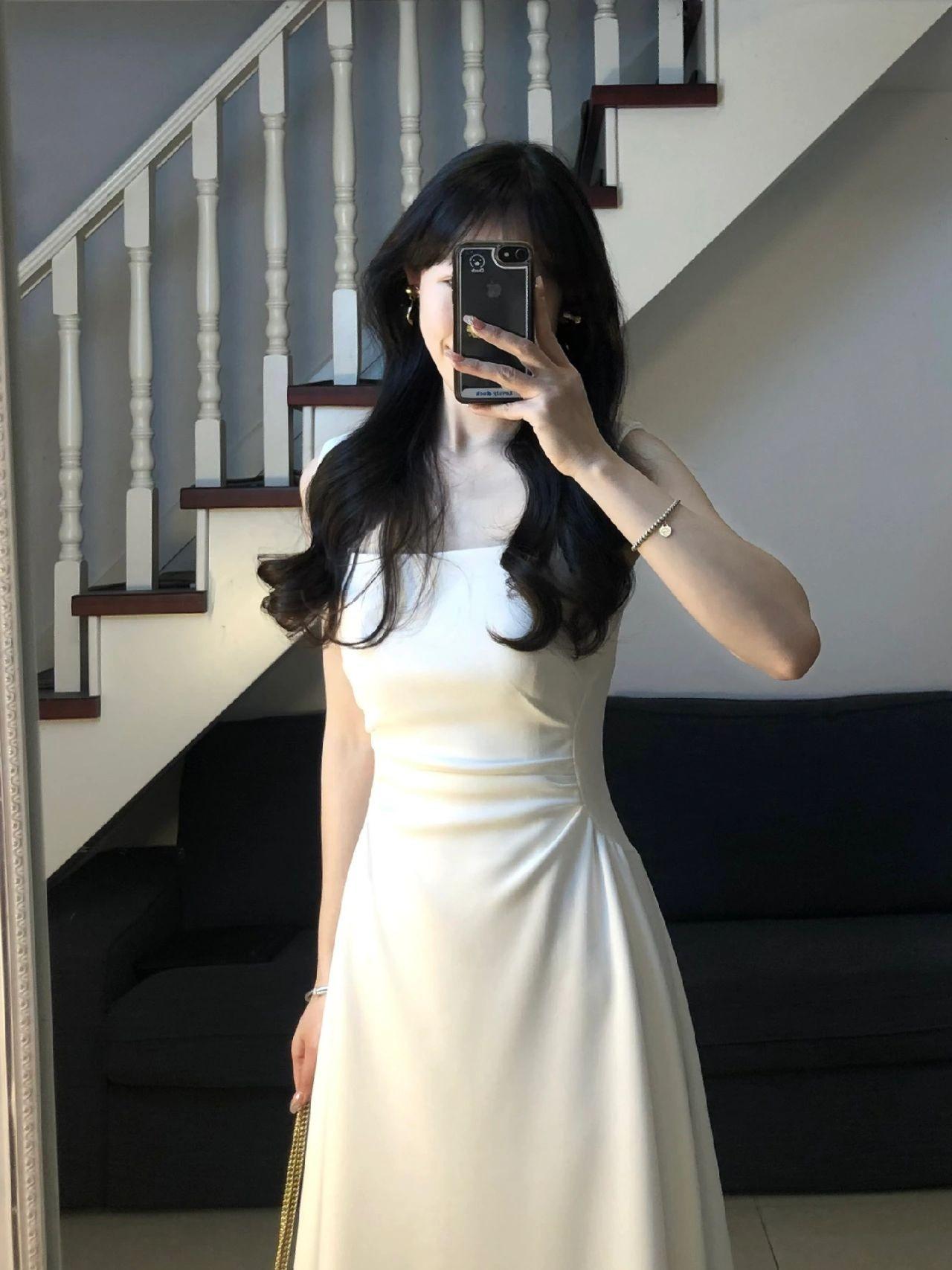 French temperament high-end dress female spring and summer white moonlight first love fairy white skirt waist sleeveless long dress S белый