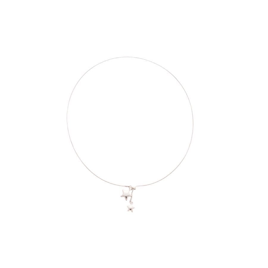 Minimalist Star Pendant Clavicle Necklace - Versatile, High-End Fashion for Women.