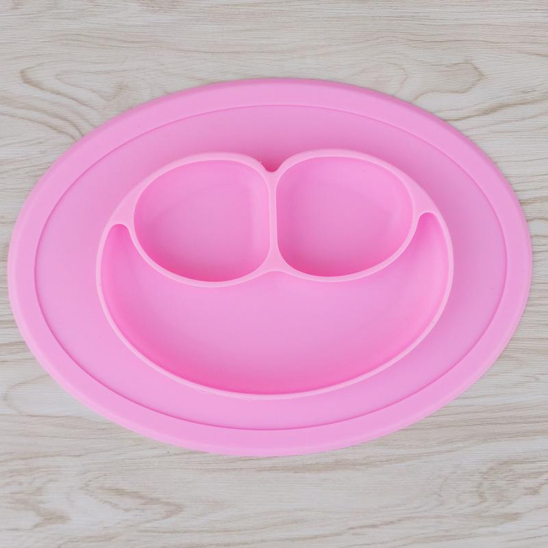 One-piece smiley face placemat, plate grid, baby complementary food tableware, food-grade silicone children's placemat