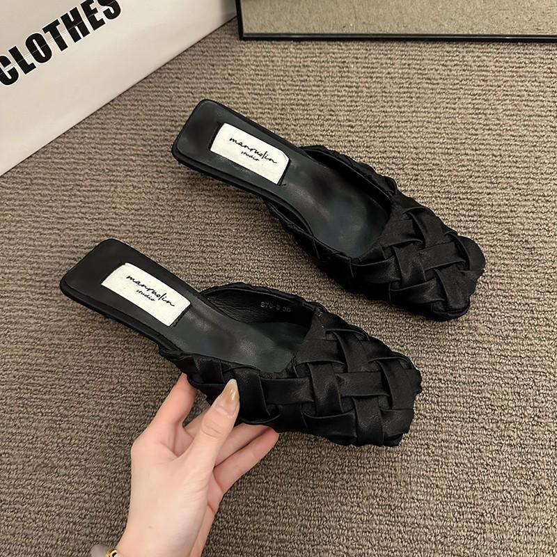 

Летние женские тапочки-мюли Модные и элегантные легкие тапочки с квадратным носком Женские уличные платья Сандалии на низком каблуке 39 чёрный