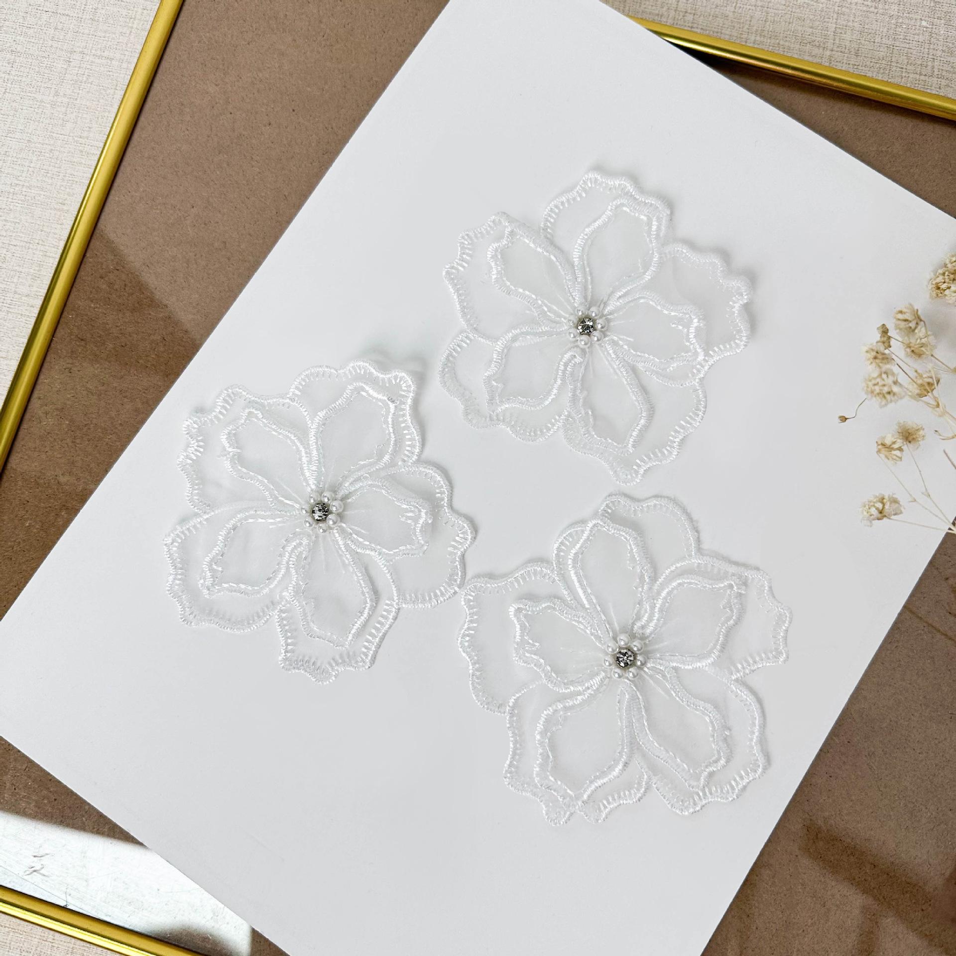 

Eugen Yarn Multi-Layer Butterfly Bead Flower, Clothing Lace Accessories Decorative Flower T1002-1 four flower beads one