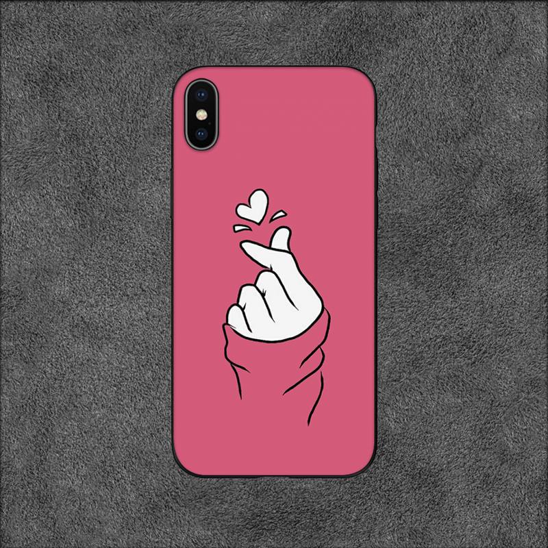 Love On the Finger Kpop Heart Phone Case For iPhone 11 12 Mini 13 14 Pro XS Max X 8 7 6s Plus SE XR Shell