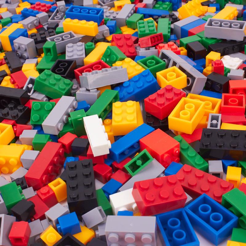 

Детский развивающий конструктор Zhiying, 1000 деталей, Модель 68007 24.5 x 37 x 13 cm