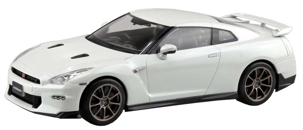 Aoshima Bunka Kyozai 1/32 Scale Rakupla Snap Kit No.03-BW Nissan R35 NISSAN GT-R 2024 Brilliant White Pearl Plastic Model Kit (Automobile)