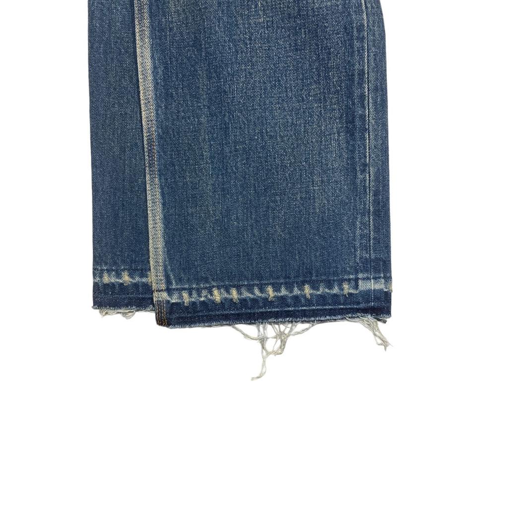 Givenchy Distressed Straight Leg Jeans BM50UY50VP-452