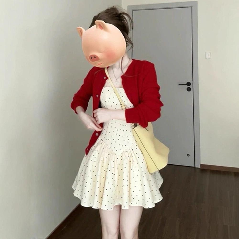 French Polka Dot Square Neck Suspender Dress, New Summer Models, Early Summer Wear, Puffy Waist and Thin Skirt