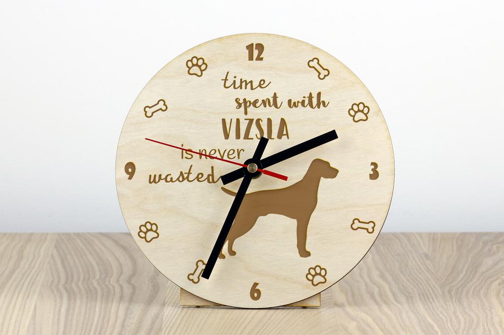 Vizsla I - Clock with Dog, Wooden Clock with Engraving, Personalised Clock by Art-Dog