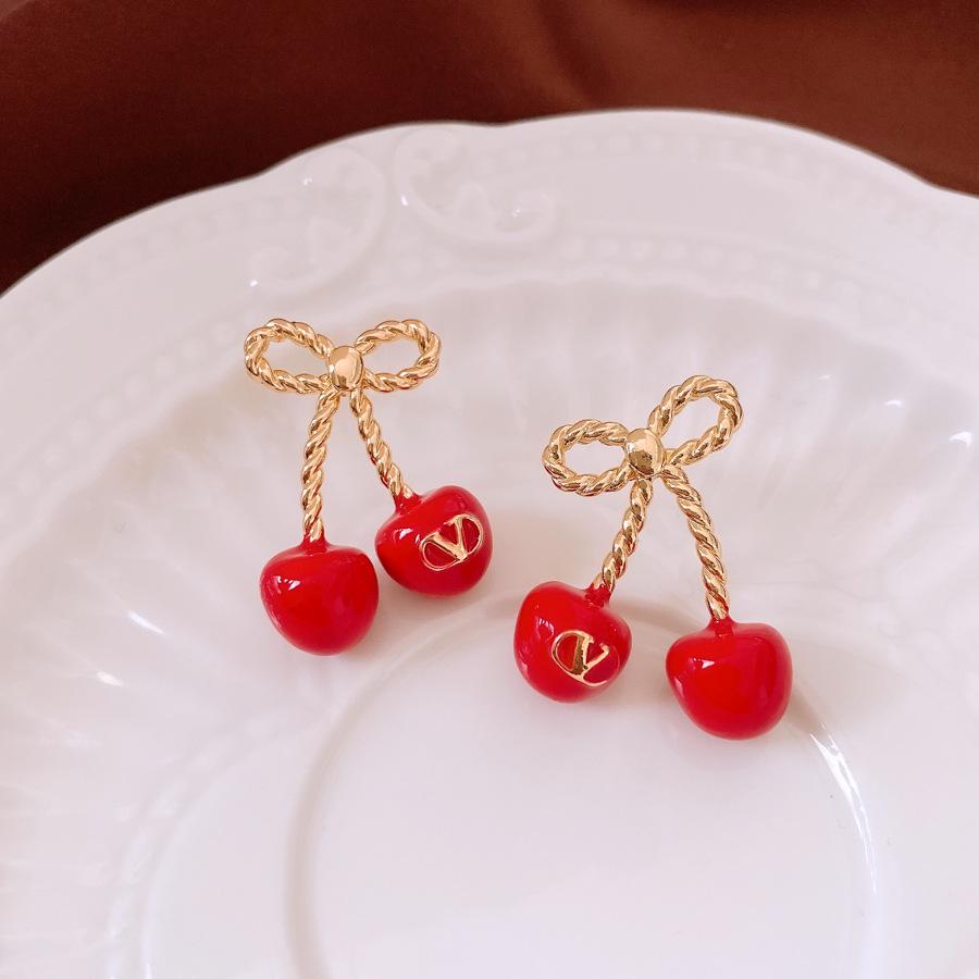 Red Cherry Pendant Earrings & Necklace Set: Stylish Minimalist Jewelry