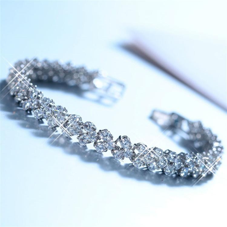 1PC Exquisite New Luxury Fashion Bracelet Charm Women s Bracelet Jewelry Birthday Party