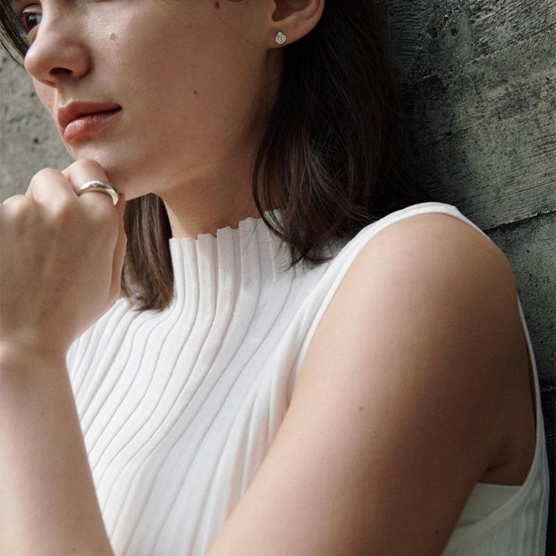 VERTE 925 Silver Fin Soar Ring  Silver 