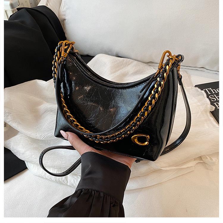 2025 Women's High-End Versatile Chain Tote: Trendy Underarm and Crossbody Bag