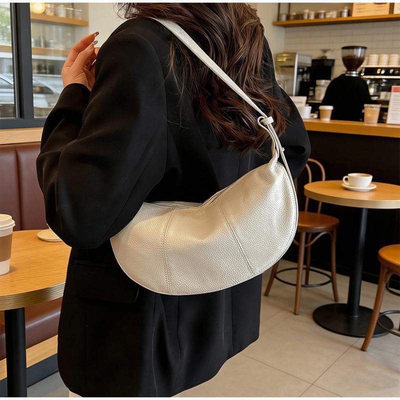 Stylish Top Layer Cowhide Shoulder Dumpling Bag Elegant Adjustable Shoulder Strap Crossbody Bag Waterproof Zipper Versatile Bag