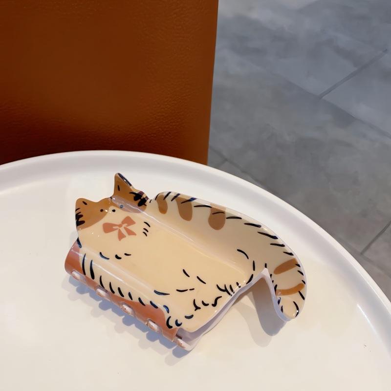 1pc Cute Pet Gripper Women's New Clip Headpiece Half Hair Clip Back of Head Shark Gripper