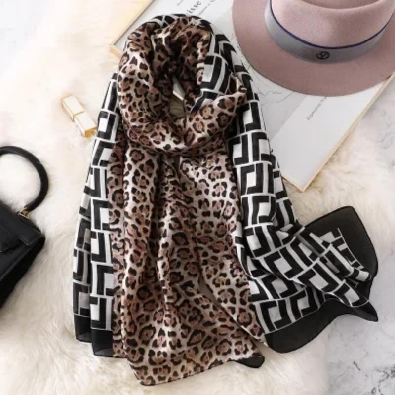 Marque de Luxe Pashmina Bandana Étoles de Plage Hijab Étés Femmes Écharpes Douces Longues Imprimées Écharpes en Soie Châle et Écharpe pour Dame