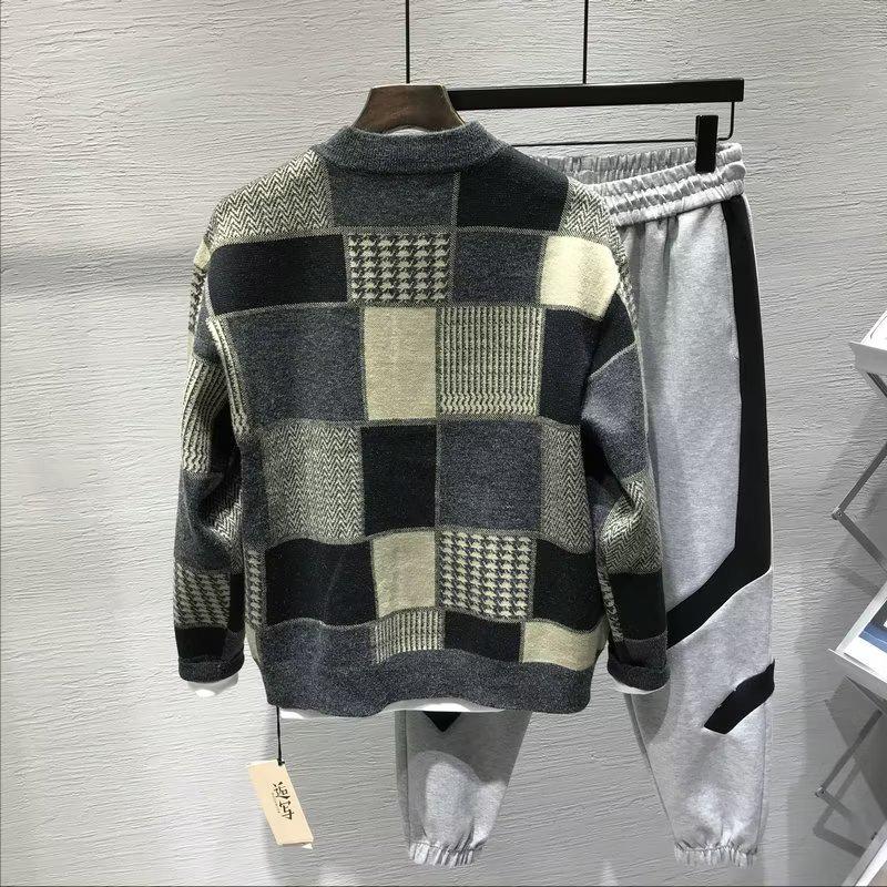 Men's 2024 Autumn/Winter Fashion: Colorblock Plaid Knitted Cardigan Jacket - Trendy, Youthful, and Versatile Casual Top