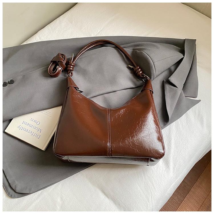 Нишевая сумка подмышку женская осенняя новая ретро сумка-тоут большой вместимости модная сумка-мессенджер