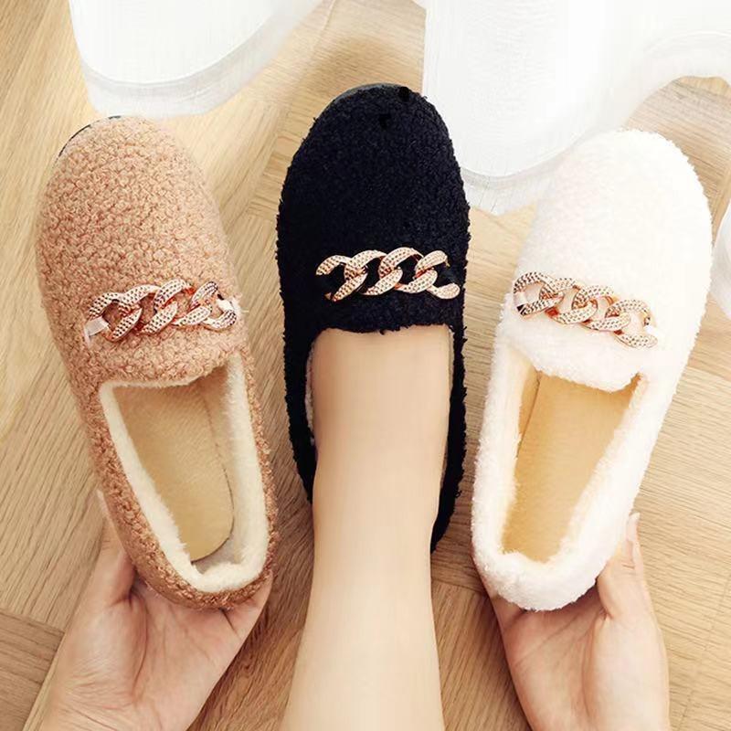 A piece of piled and thickened beanie shoes, women's lazy home shoes with one foot, warm flat-bottomed fluffy cotton shoes