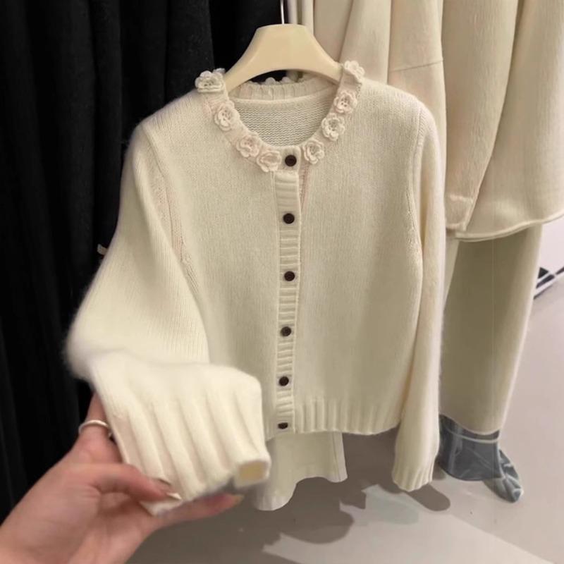 High-end rose white single-breasted knitted cardigan women's autumn new sweet