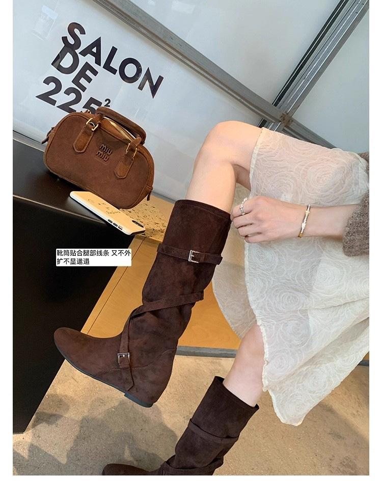 Inner heightening boots women's 2025 new autumn retro versatile stacking boots belt buckle slim tall knight boots