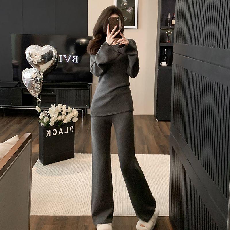 Chic Knitted Two-Piece Set: Bell Sleeve Sweater & Wide Leg Pants for Women (Autumn/Winter)