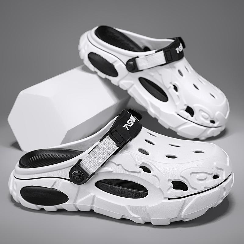 Fashion Clogs Men Sandals Lightweight Breathable Slip-On Sandals Non-Slip Water Shoes for Summer Beach Sandals