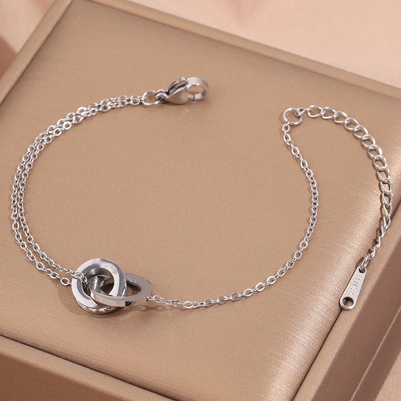 Popular bracelet, titanium steel does not fade, love zircon bracelet, high-end female light luxury niche bracelet, bracelet.