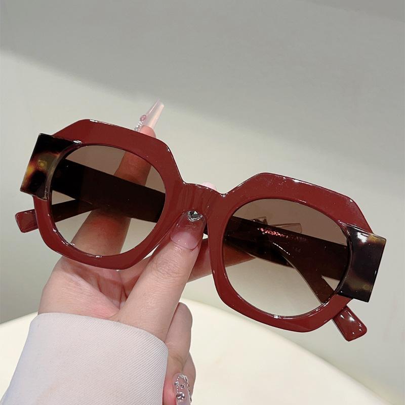 Wind Personality Round Frame Color Matching Fashion Sunglasses With The Same Street Shot Thin Summer Sunglasses