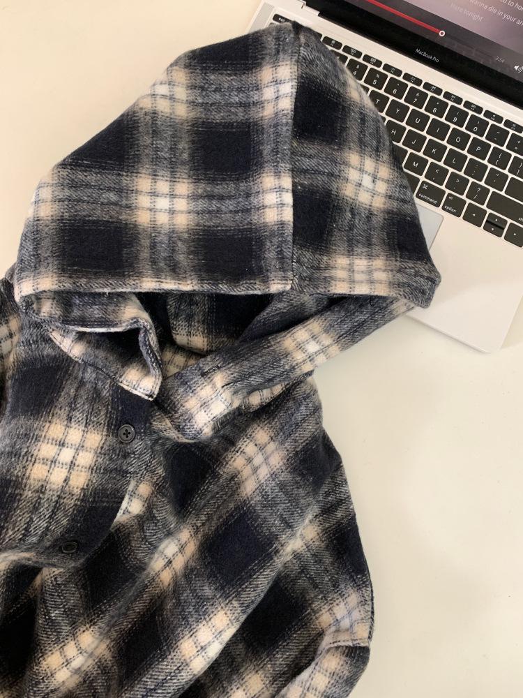 Trendy Loose Plaid Hooded Shirt Jacket for Women – Plus Size Long Sleeve Outerwear for Spring/Autumn