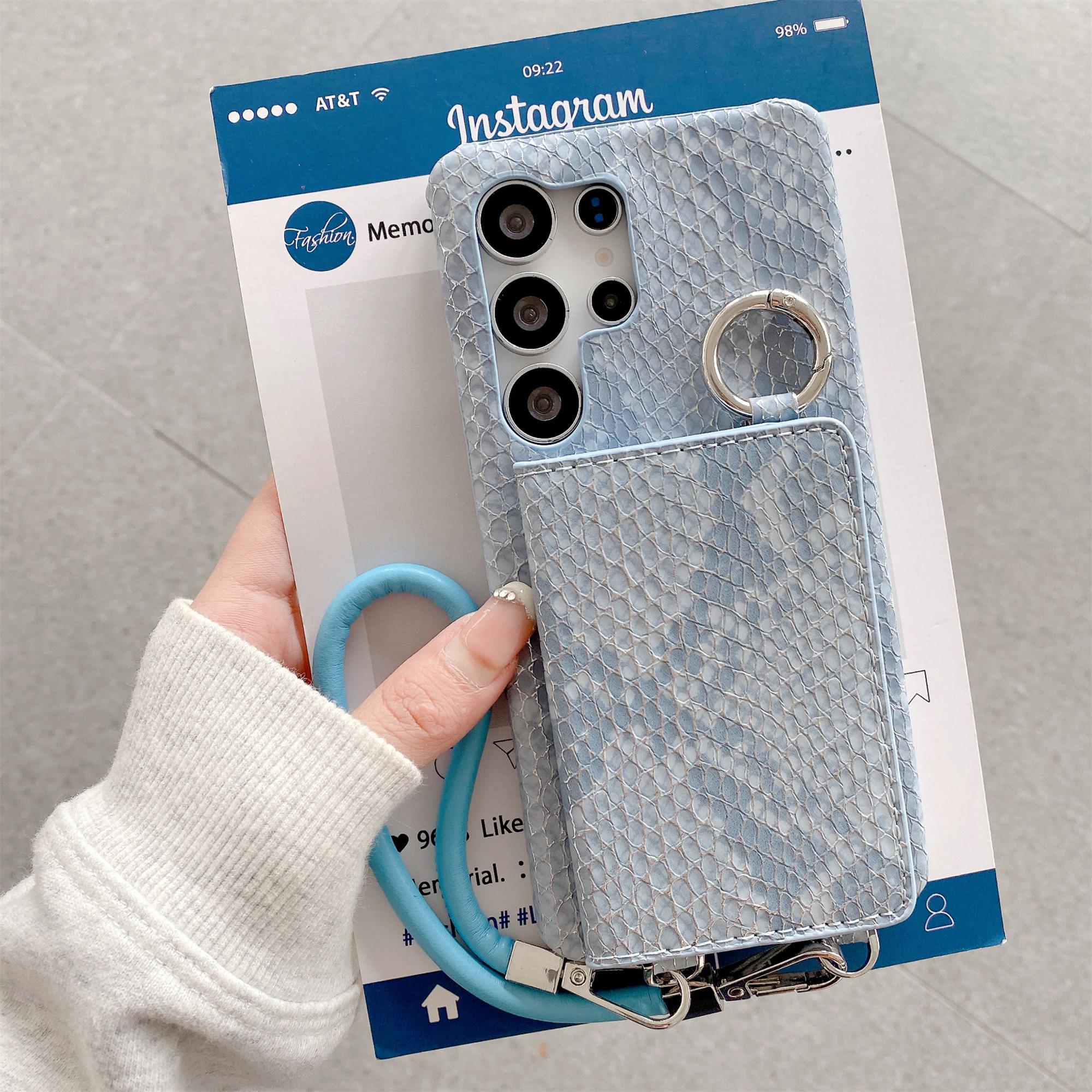 

Чехол для Samsung Galaxy S24 Ultra с держателем для карт, зеркалом, текстурой змеиной кожи, задней крышкой из ПУ+ПК и шнурком Blue