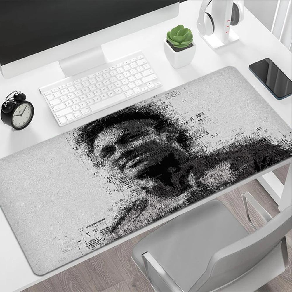 Golden Soccer Moment Large Mouse Pad Gamer Mousepad Computer Desk Keyboard Mat Non-Slip Rubber Bottom Gaming Accessories Ideal Gift for Gamers