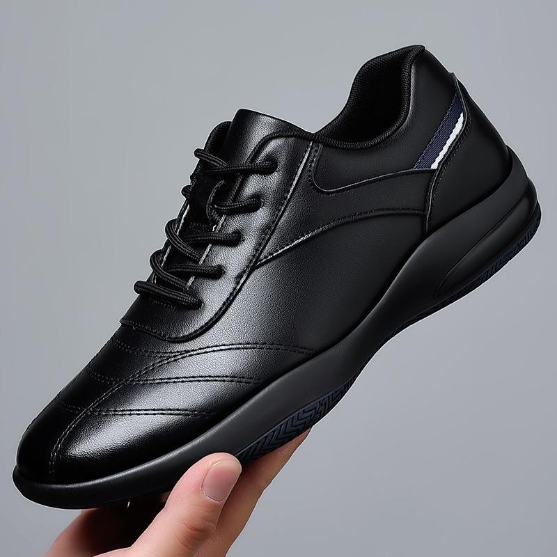 Men's shoes new leather breathable sports casual shoes light versatile board shoes trendy shoes fashion white shoes