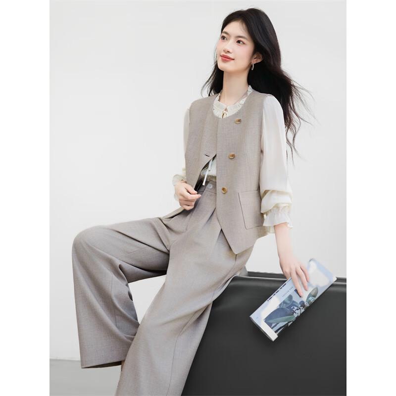 Women's Wool Blend Vest & Long-Sleeve Suit Set