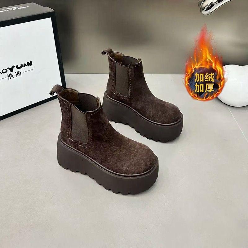 European station Chelsea boots women's 2025 autumn and winter new Korean version muffin platform short boots women's cigarette boots Martin boots