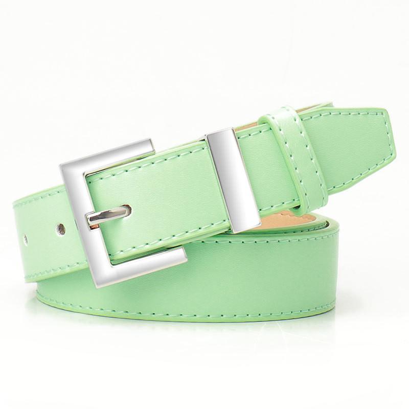 Womens Minimalist Designer Belt Made Of Faux Leather With Alloy Closure For Chic Outfits