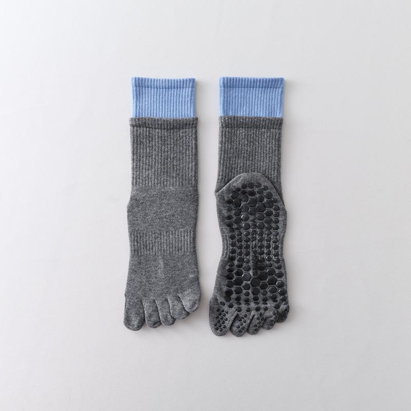 Five-finger Yoga Socks Breathable Cotton Five Toes Pilates Socks Silicone Non-slip Professional Indoor Workout Gym Sports Socks