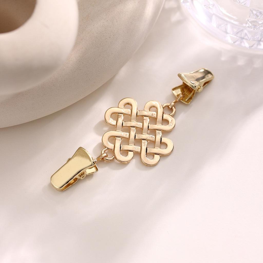 Vintage Sweater Clip Women Shawl Clip Dress Collar Clip Shirt - Clip