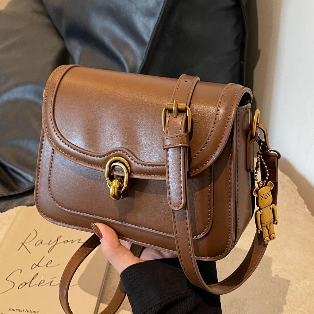 Niche fashion bag women's 2025 new Korean version retro texture small square bag contrasting color casual shoulder messenger bag tide