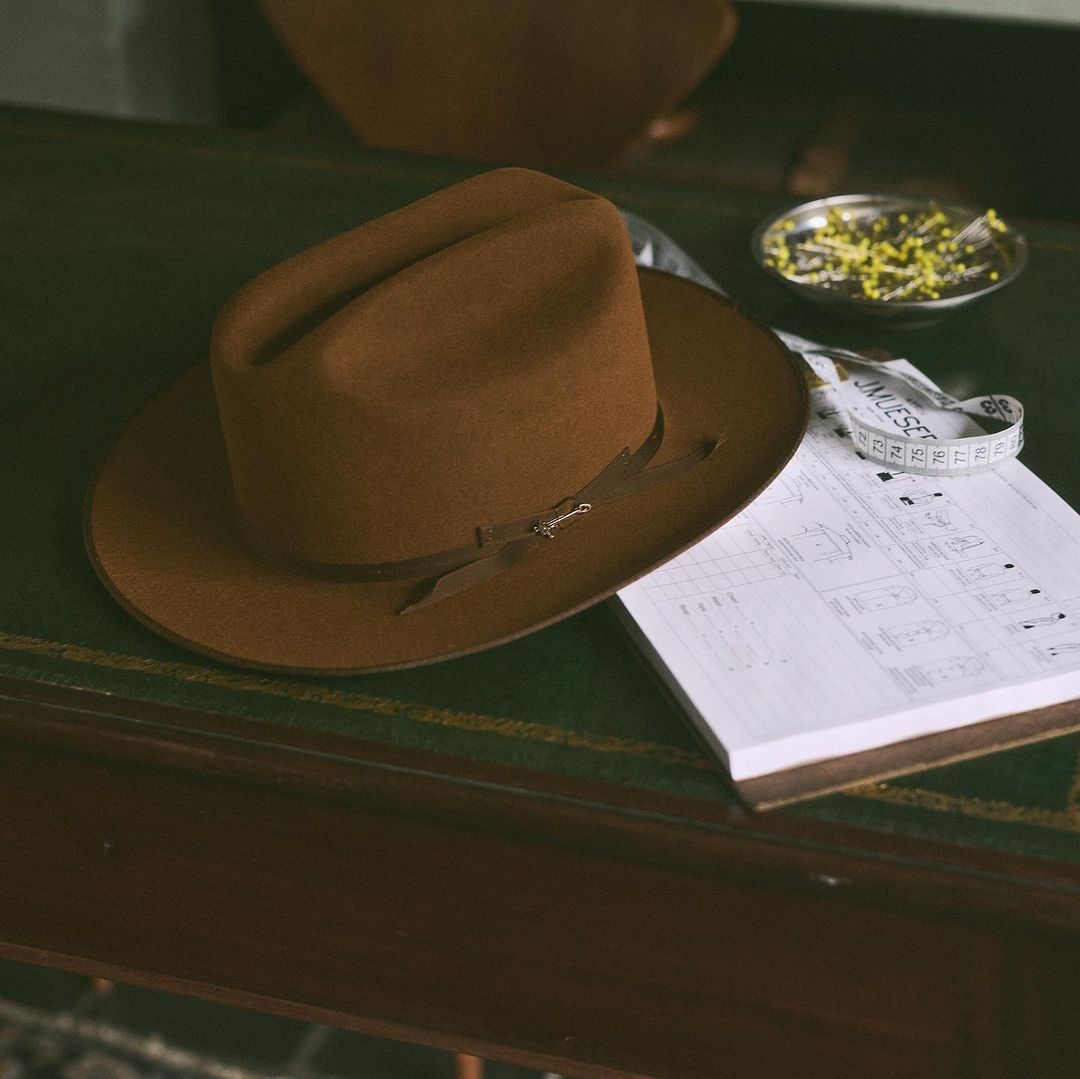 Прямой Чистошерстяной Цилиндр Ленточный Декор Однотонный Шерстяной Цилиндр Западный Джинсовый Шерстяной Цилиндр кирпич красный