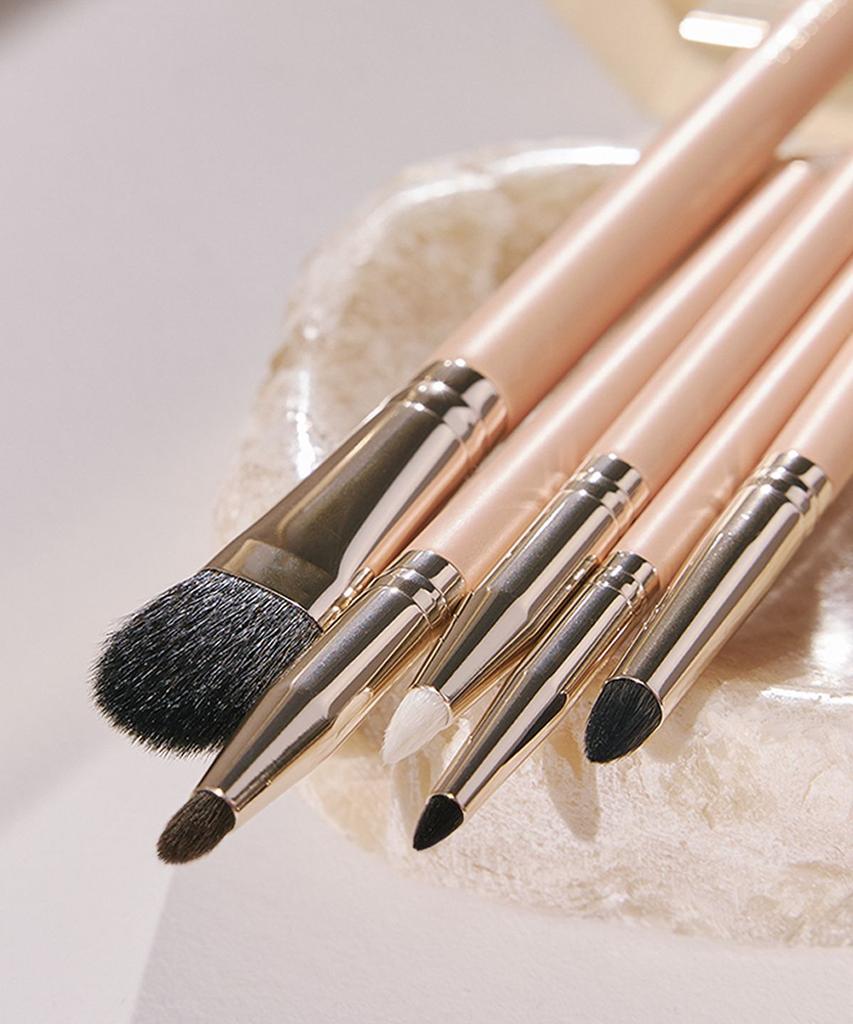 Choose 1 of 5 Happy Rim Eye Blending Sets