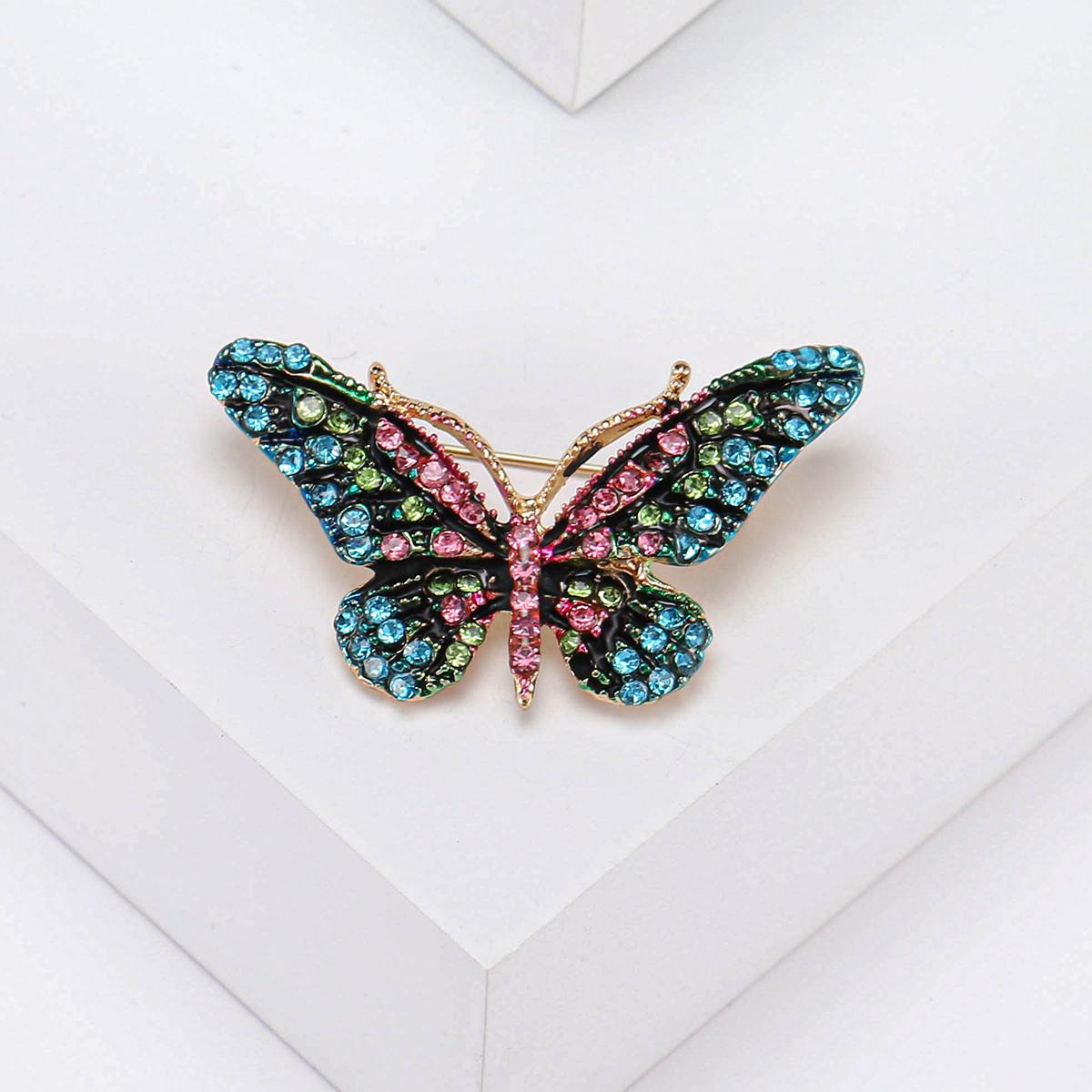 

Luxury Rhinestone Butterfly Brooches for Women Unisex Pearl Insect Pins Event Party Gift Backpack Decoration Clothes Accessories