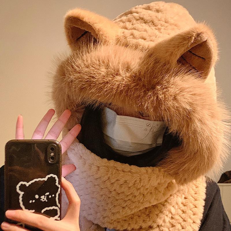 

Милая плюшевая шапка с лисьими ушками, шарф и варежки в комплекте, женская зимняя теплозащита и защита от холода, защита ушей, утолщенные варежки, набор из трех предметов one size fits all коричневый