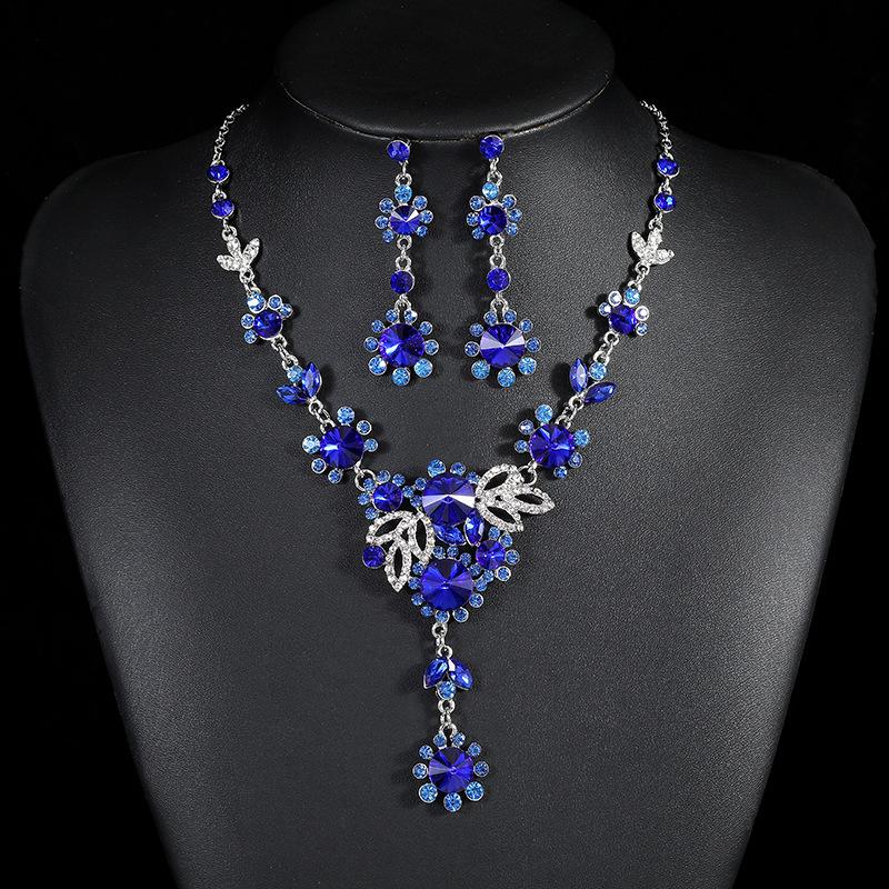 

European and American retro bride jewelry necklace earrings set temperament versatile wedding dress banquet artificial gemstone exaggeration синій