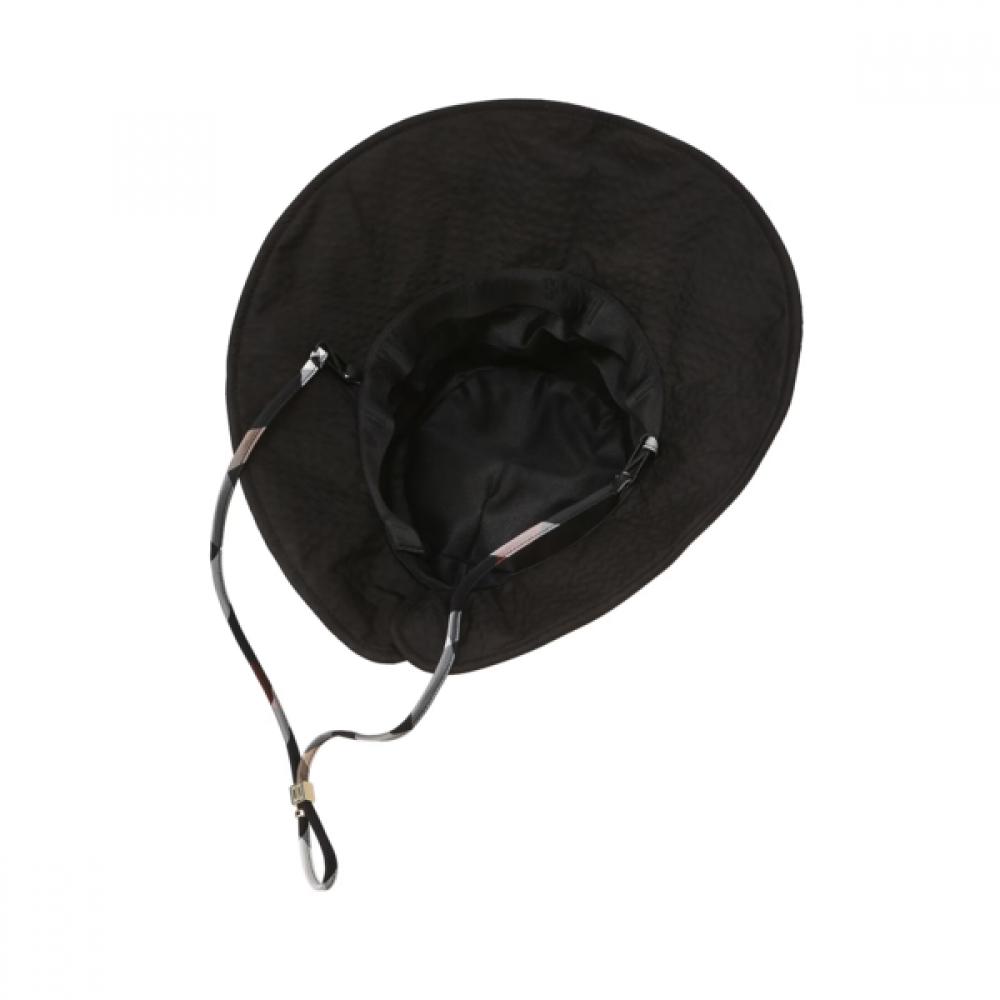 Daks Black Dd Logo Bucket Hat Dbhe5fs01bk