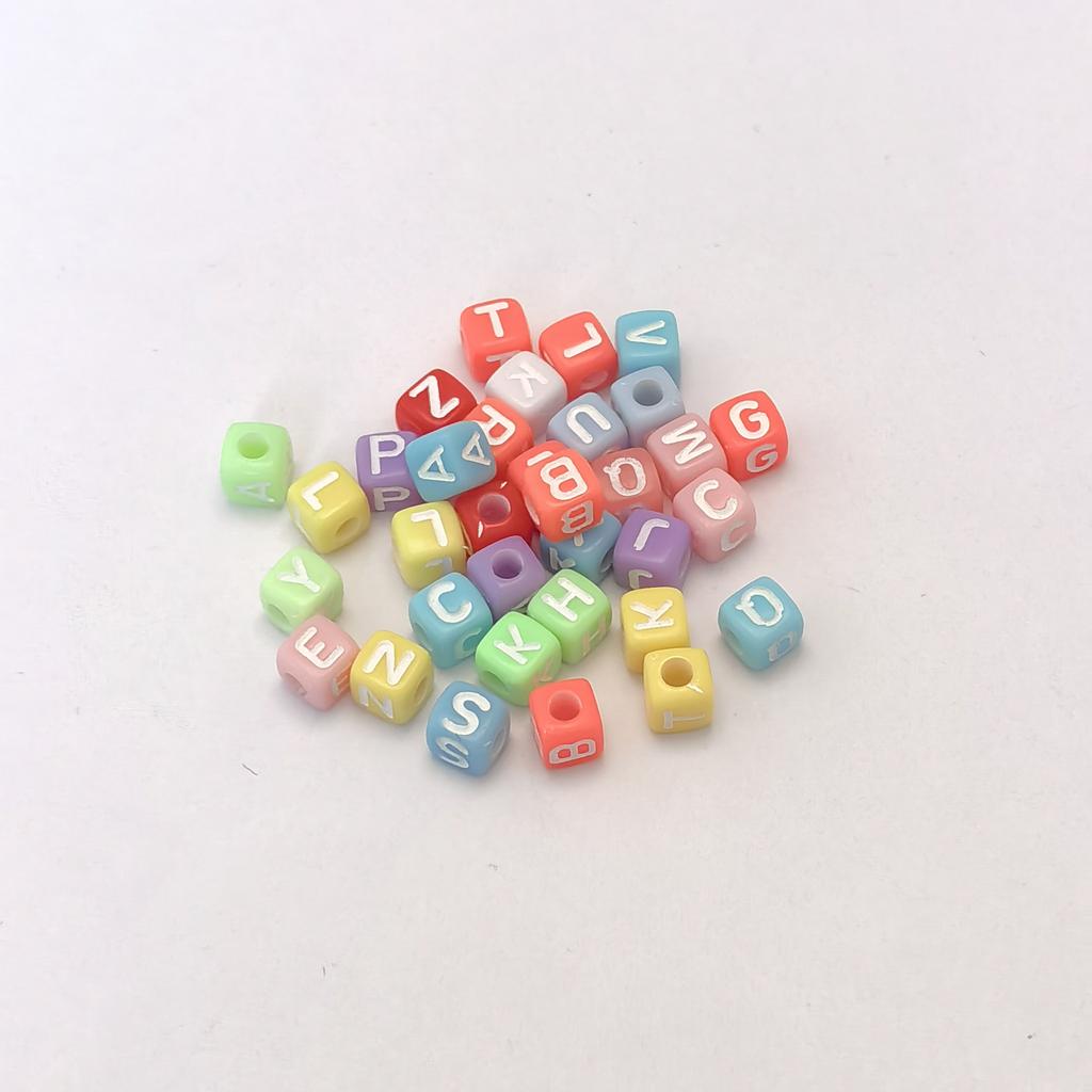High Quality 500g/Bag Colorful Acrylic Cube Letter Beads 5MM Square A-Z Alphabet Charms for Bracelet Necklace Jewelry Making DIY