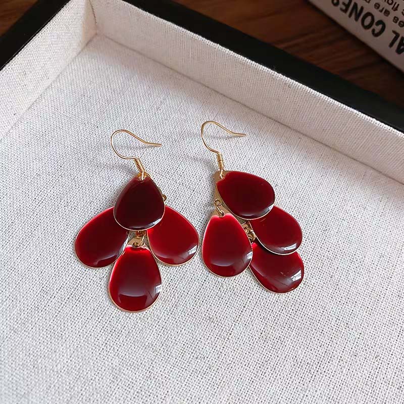 Exquisite Wine Red Petal Pendant Earrings for Women Girls Fashion Long Tassel Droplet Shaped Ear Hook Earrings Jewelry Gifts