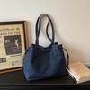 Trendy Denim Large Capacity Tote Bag Women Spacious Fashiable and Versatile Shoulder Bag Simple Ans Casual Commuting Bag