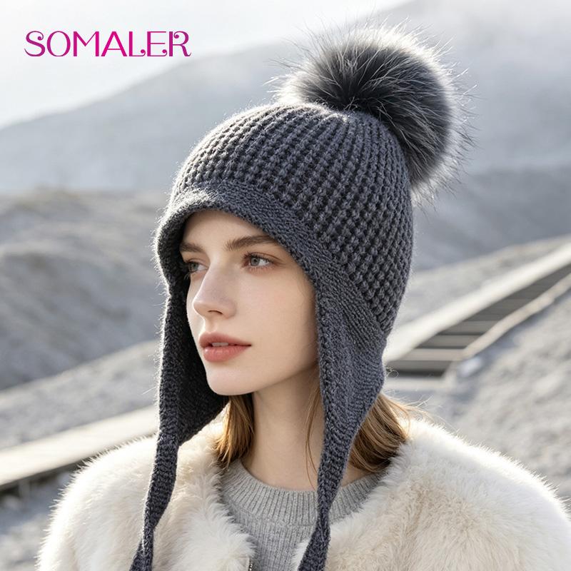 SOMALER Women‘s Winter Knitted Wool Hat with Pompom Hip Hop Style Casual Beanie