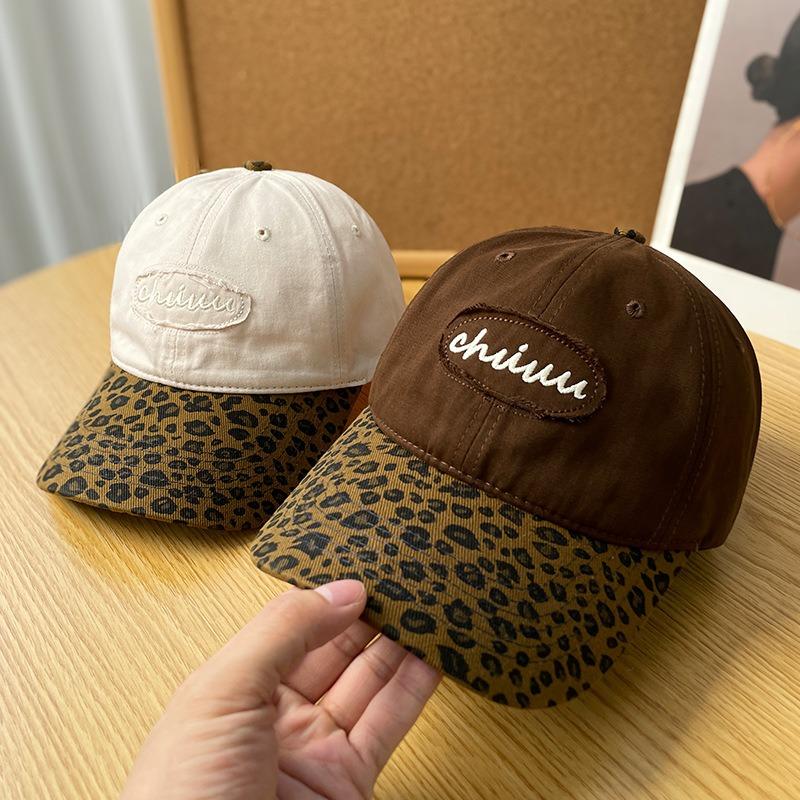 Vintage Spice Girl Leopard Print Baseball Cap Women's Four Seasons Versatile Tide Letter Embroidery Face Small Cap Men