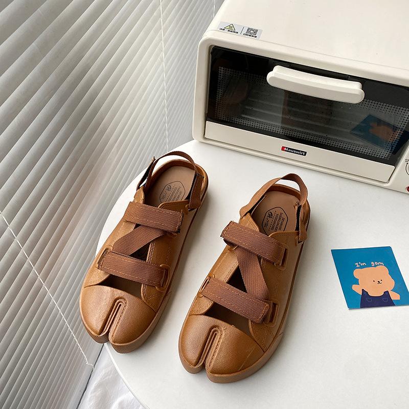 

Новые мужские и женские тапочки студенческие корейские версии шлепанцев пара водонепроницаемых ботинок Doudou обувь пара нескользящая пластиковая одиночная обувь 43-44 коричневый